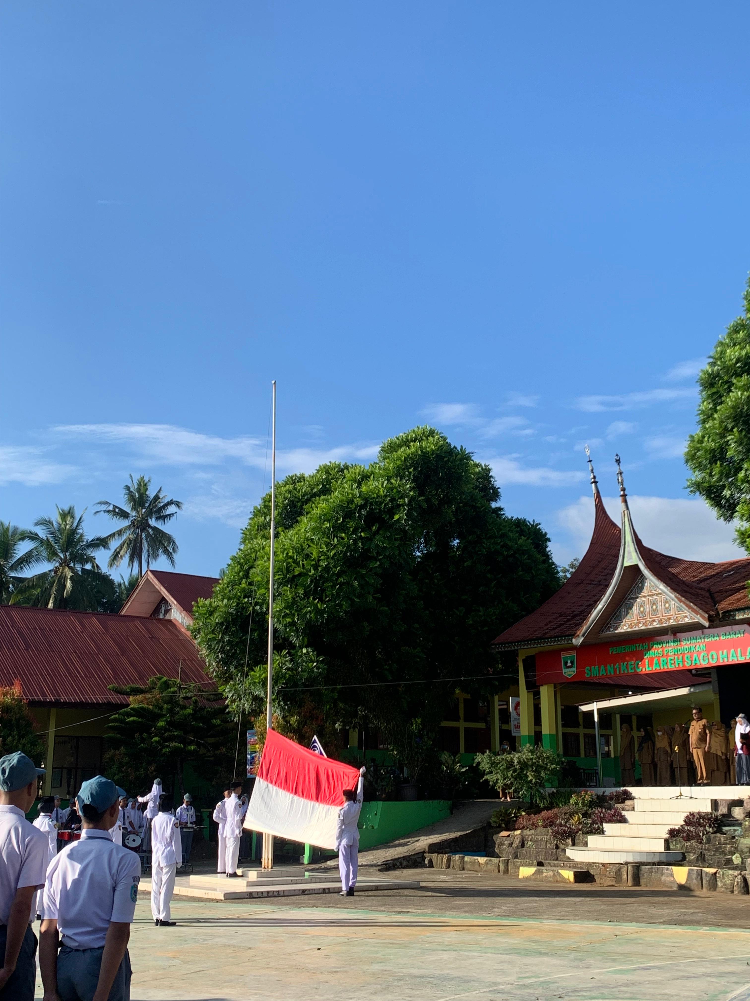 Lingkungan Sekolah 9